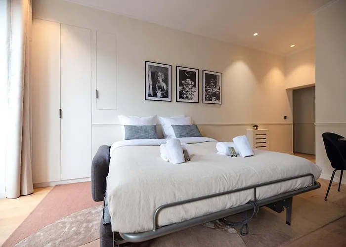 Appartement De Luxe Dans Le Centre De Paris 2-4P